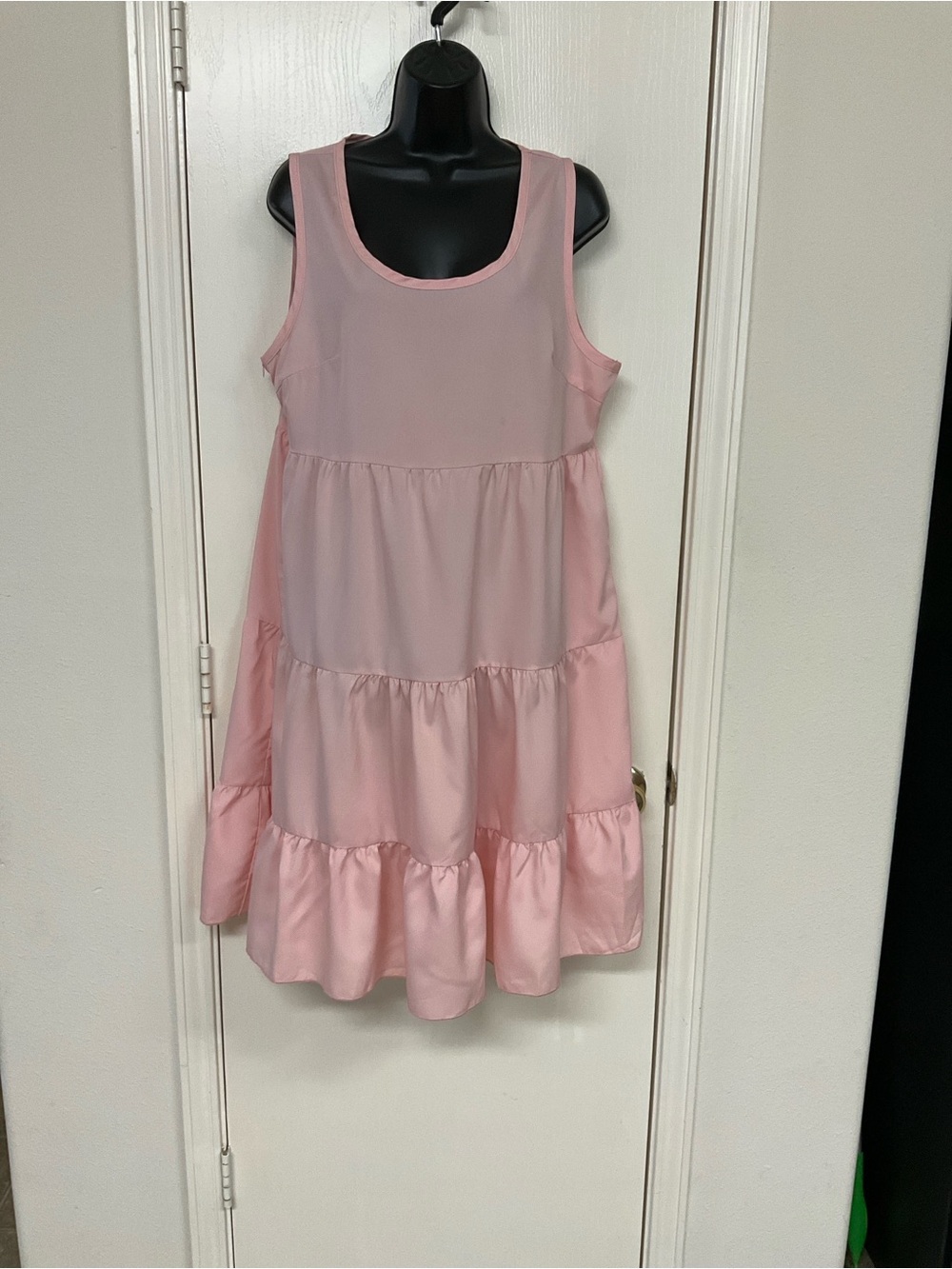 Sleeveless Pink Tiered Midi Dress